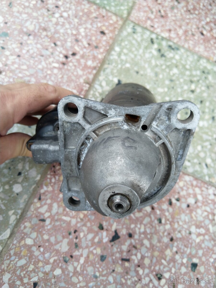 Štartér na Ford Sierra - 4