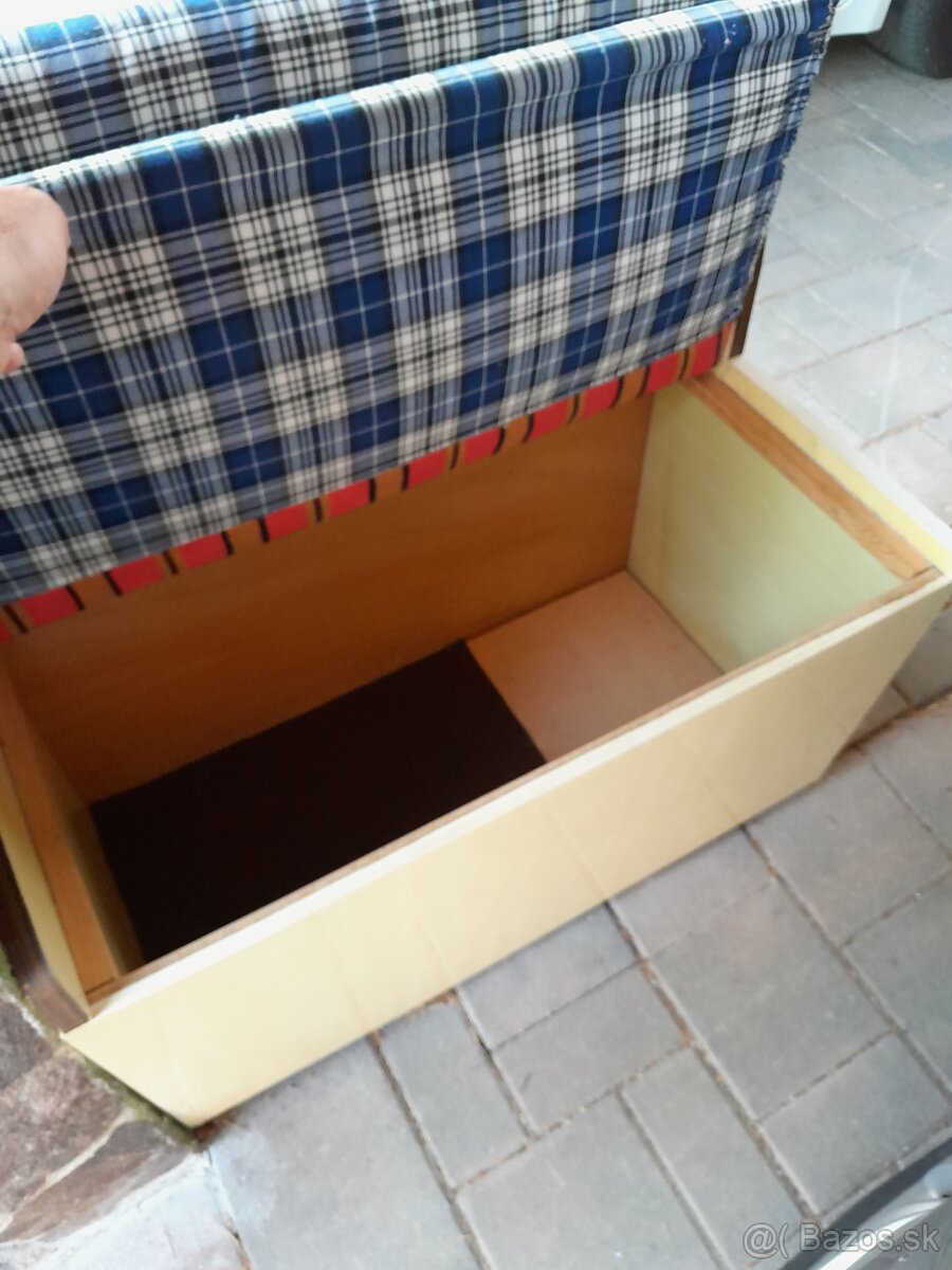 LAVICA SIRKA 80cm S ULOZNYM PRIESTOROM 5 eur za kus - 4