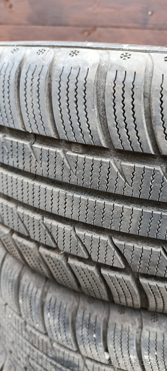 Predám 2ks zimné Tomket Snowroad Pro3 225/50 R17 98V - 4