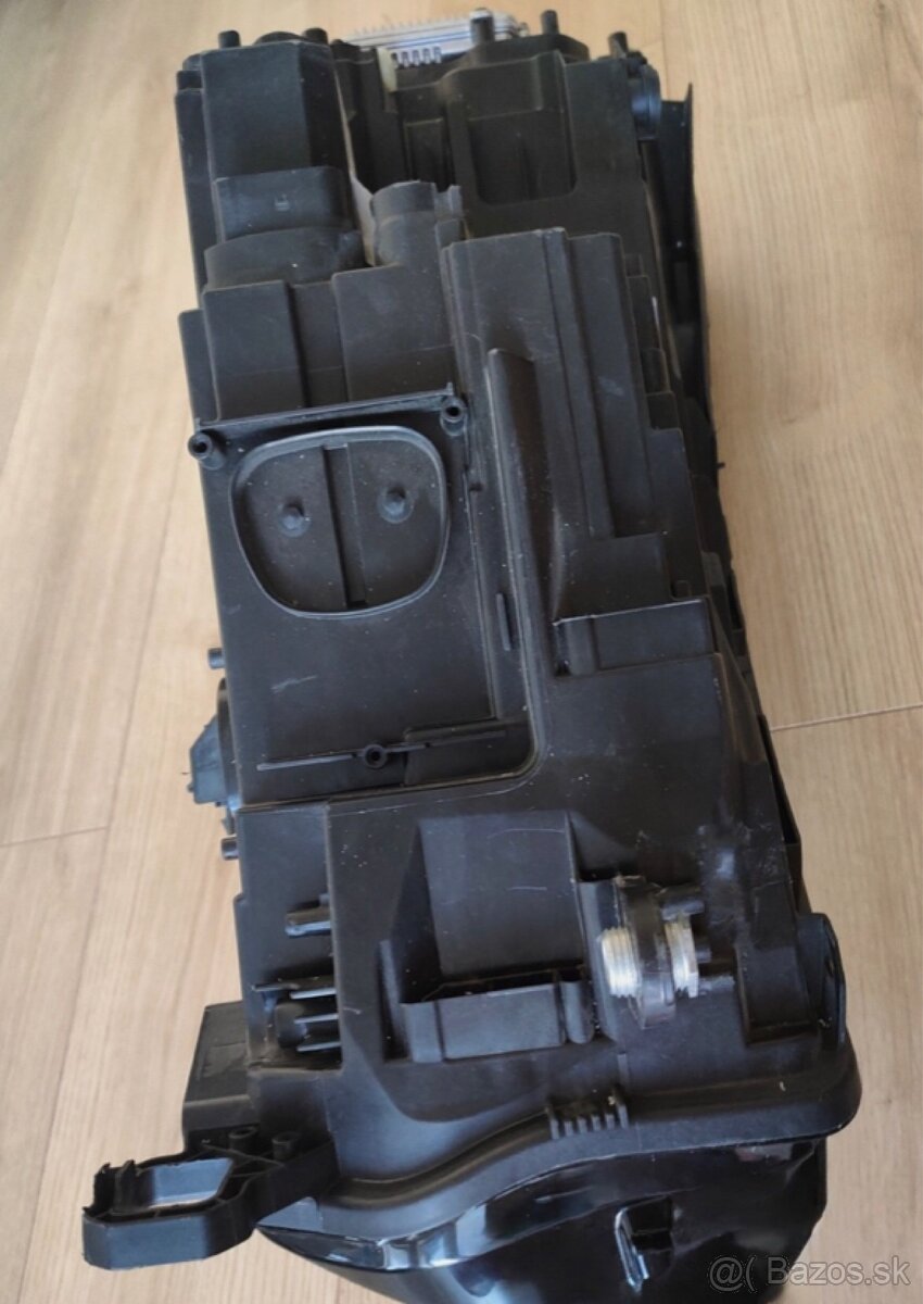 Volkswagen Tiguan ľavé predné svetlo - 4