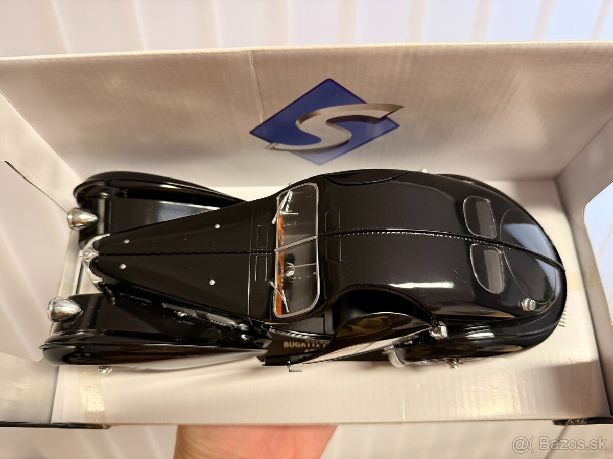 1:18 Bugatti Type 57 SC Atlantic 1938 - Black - Solido - 4