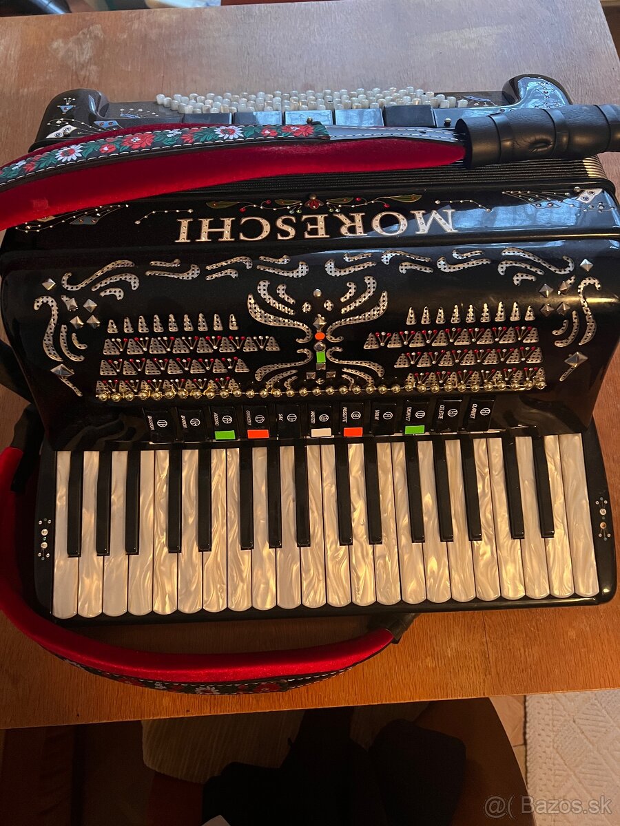 Predam Akordeon Moreschi 96bass - 4