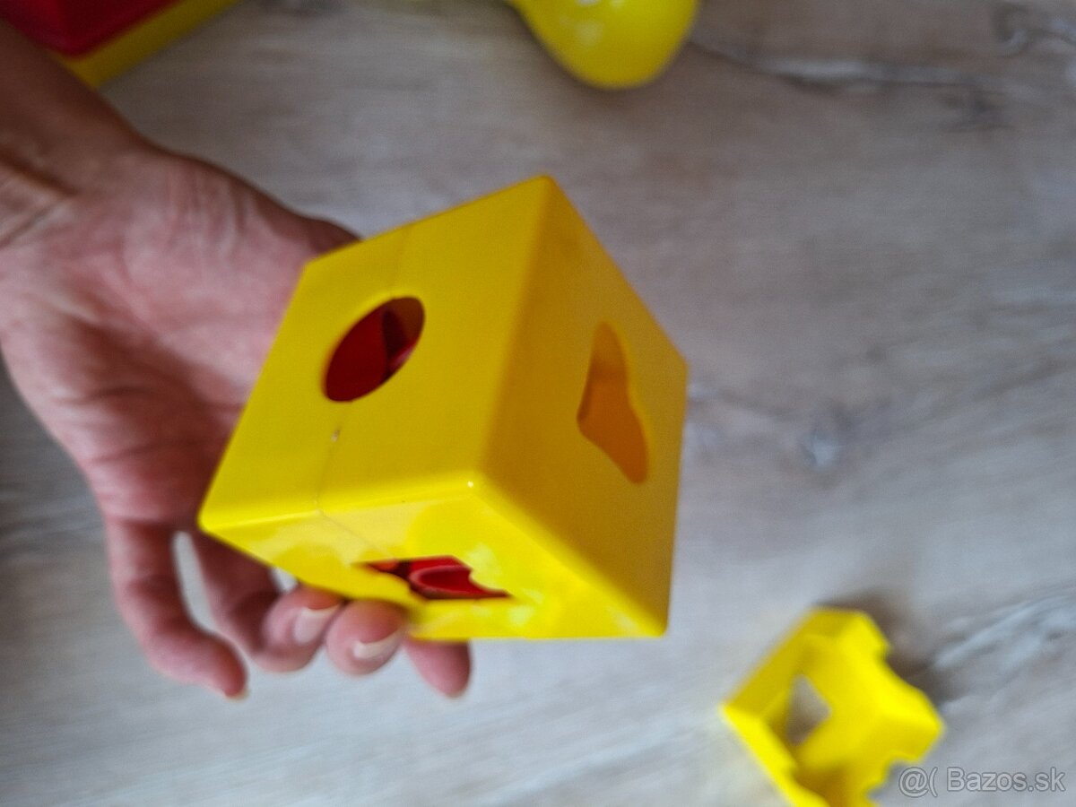 Hračky na zakladanie - 4