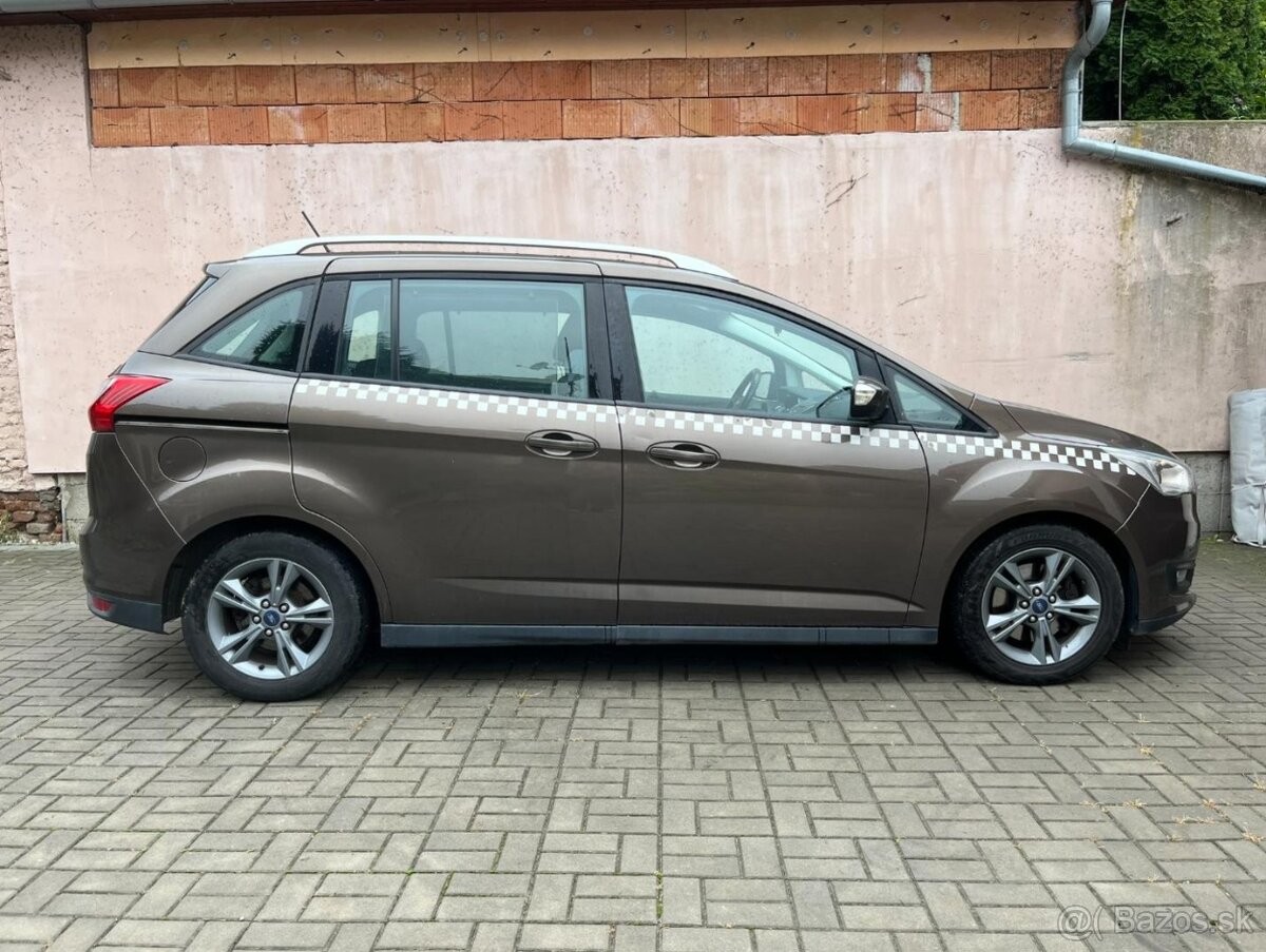 Ford Grand C-Max 1.5 TDCi 7 miestny - 4