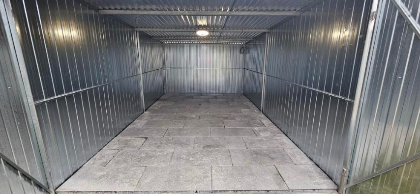 Ponúkam na prenájom garáže o výmere 15m2. - 4