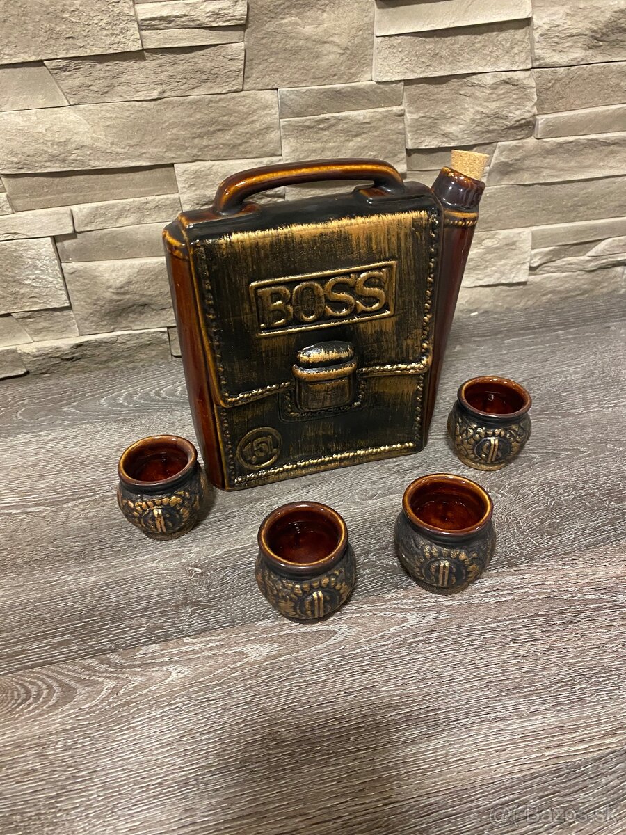 KERAMICKÁ FĽAŠA „BOSS“ + 4 POHÁRIKY - 4
