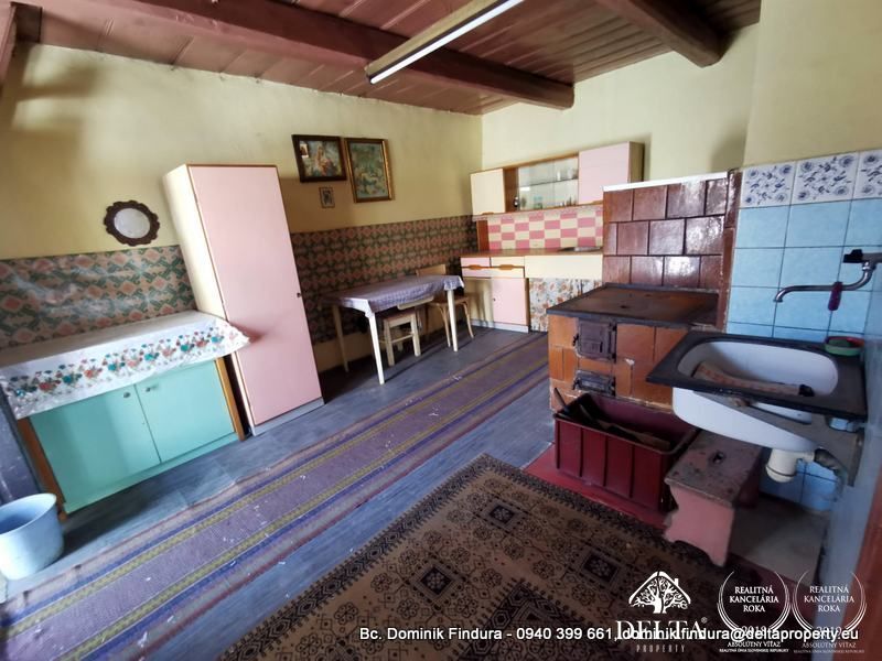 DELTA - Rodinný dom / chalupa s veľkým pozemkom v podtatrans - 4