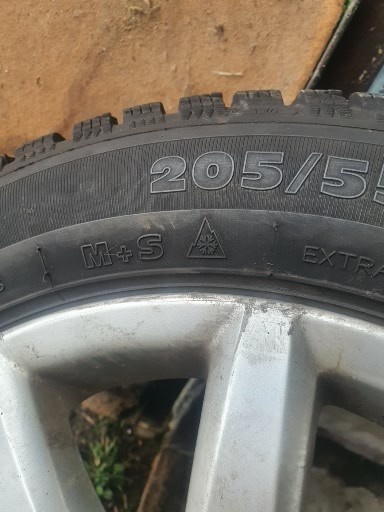205/55r16 - 4