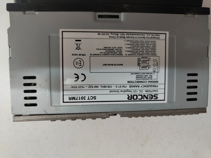 autorádio usb sencor sct 3017mr 20€ - 4