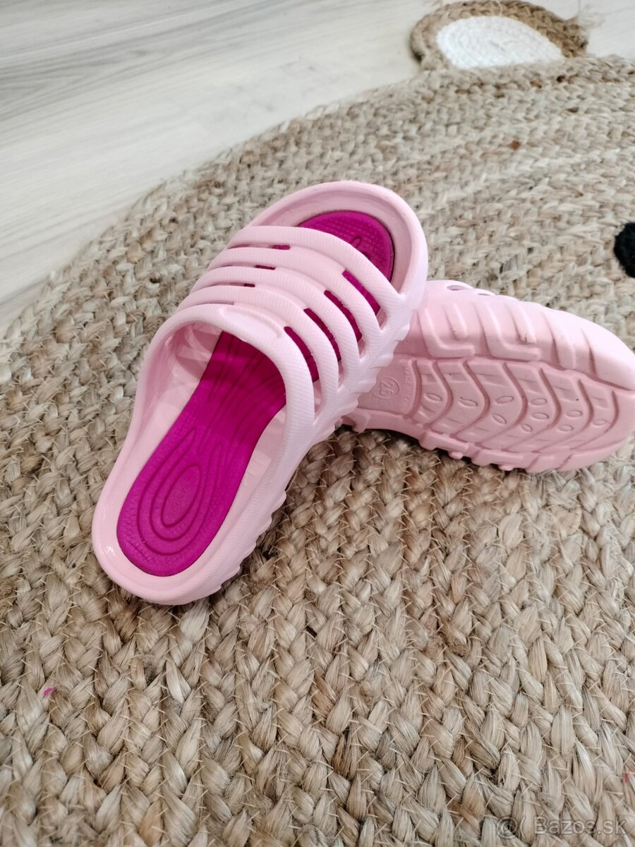 Dievčenské šľapky_veľkosť 26 - 4
