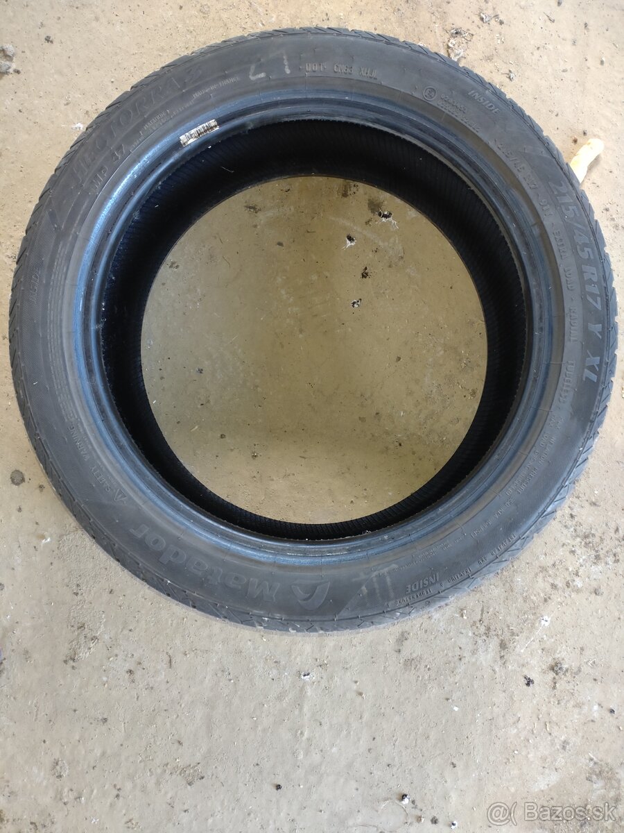 Pneumatiky 215/45/17 - 4