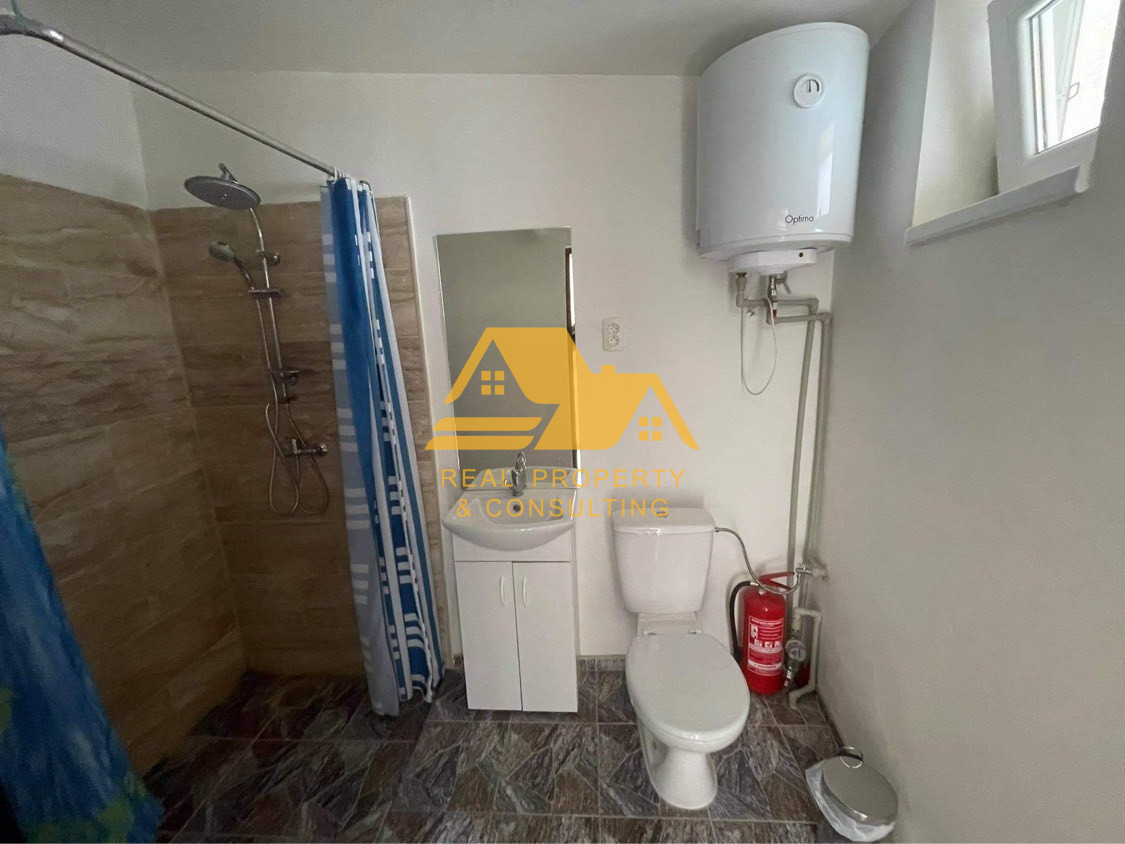 Prenajmem 1 izbový byt v Nesvadoch - 4