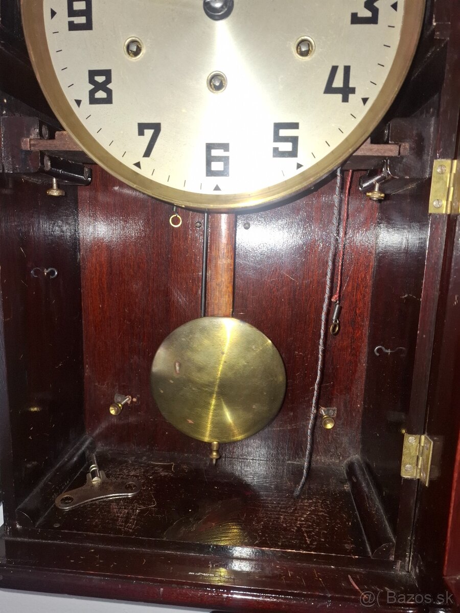 Predám funkčné Klembové starožitné štvrťbicie hodiny JUNGHAN - 4