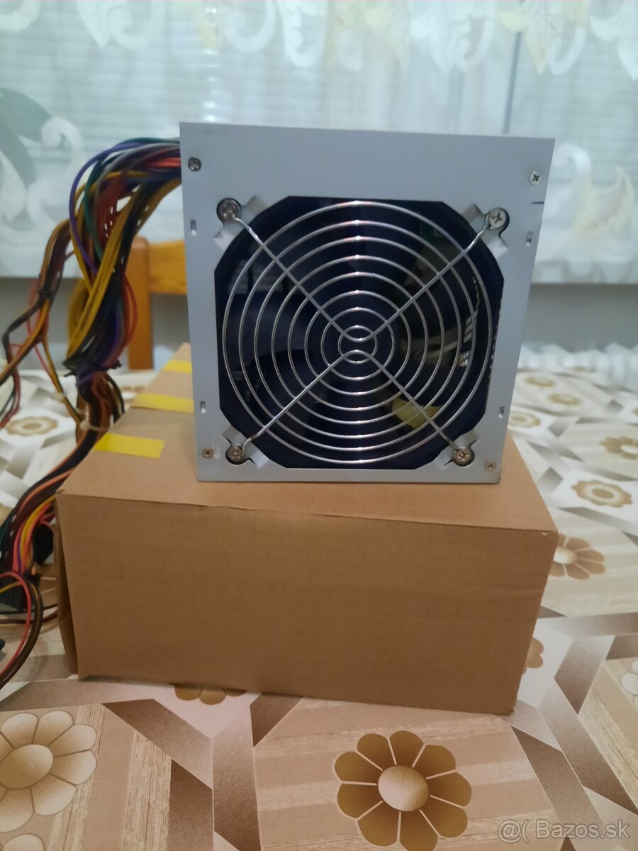 Predám zdroj /Be C OOL 520W Silent. - 4