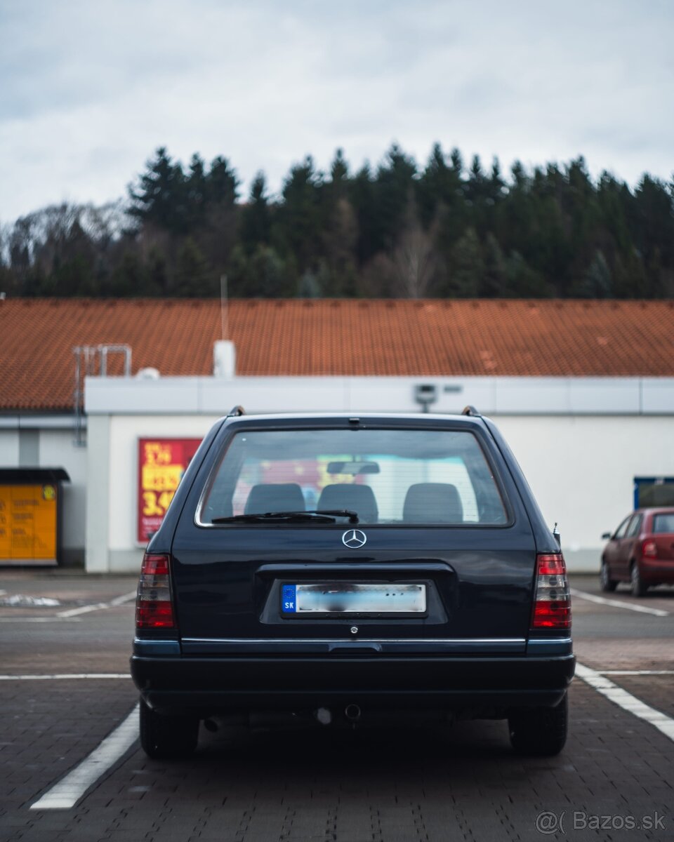 Mercedes W124 250TD - 4