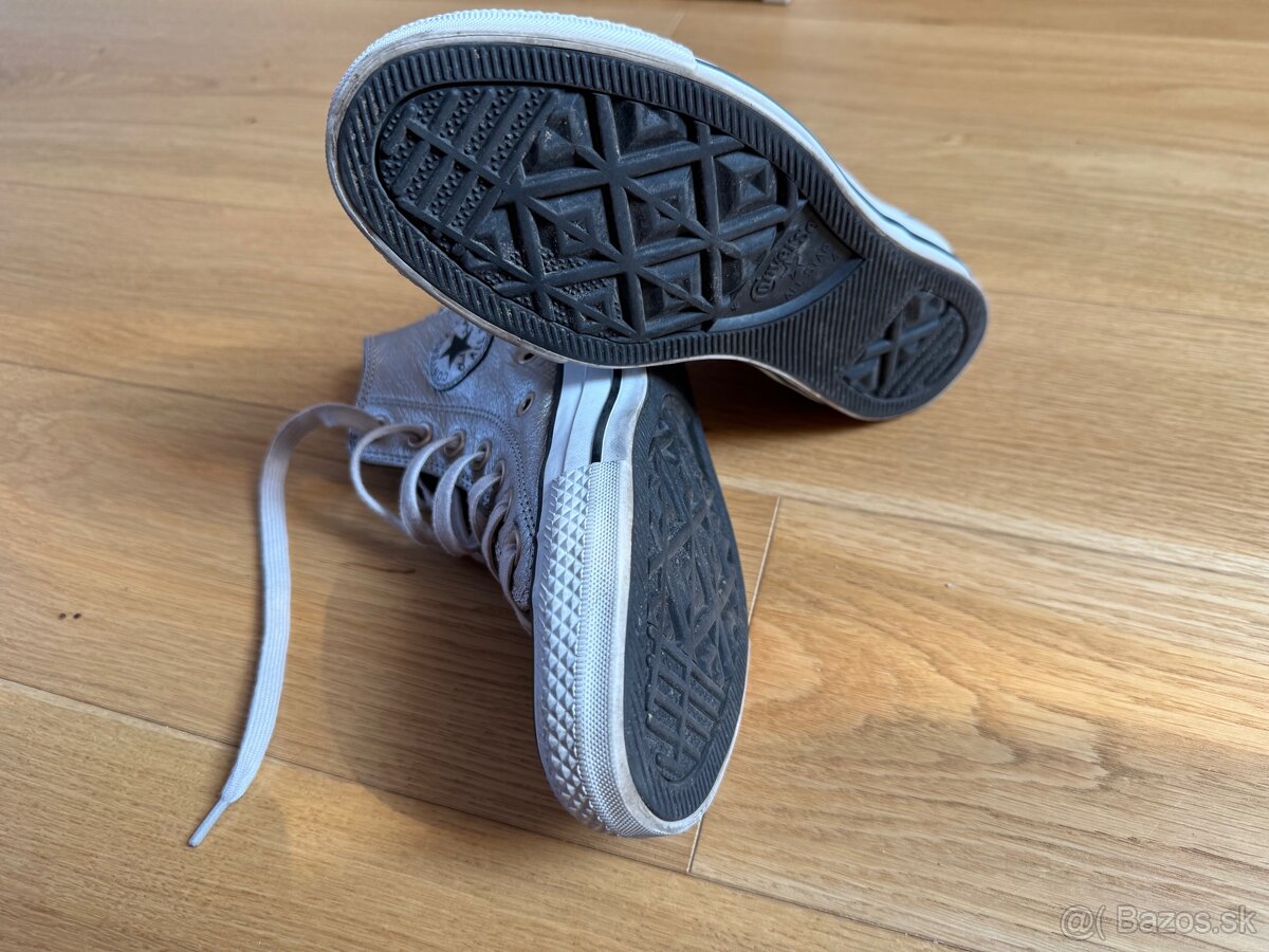 kozene Converse v.36,5 - 4