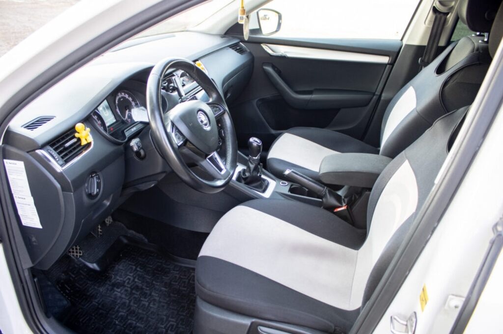 Škoda Octavia Combi 2018 - 4