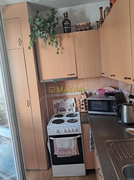 PREDAJ - 1- izbový byt s loggiou na ulici Štefana Králika - 4