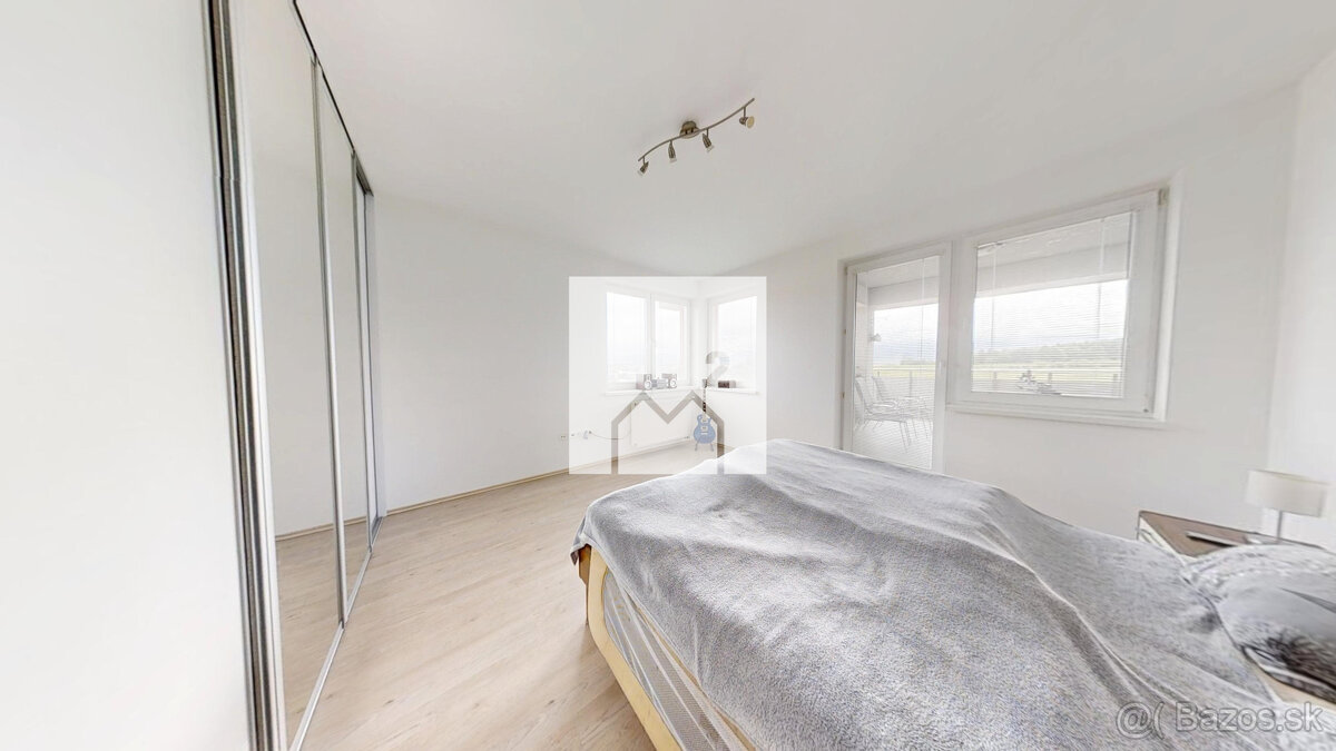 4-izb. byt s veľkou terasou, park. miesto a garáž v cene - 4