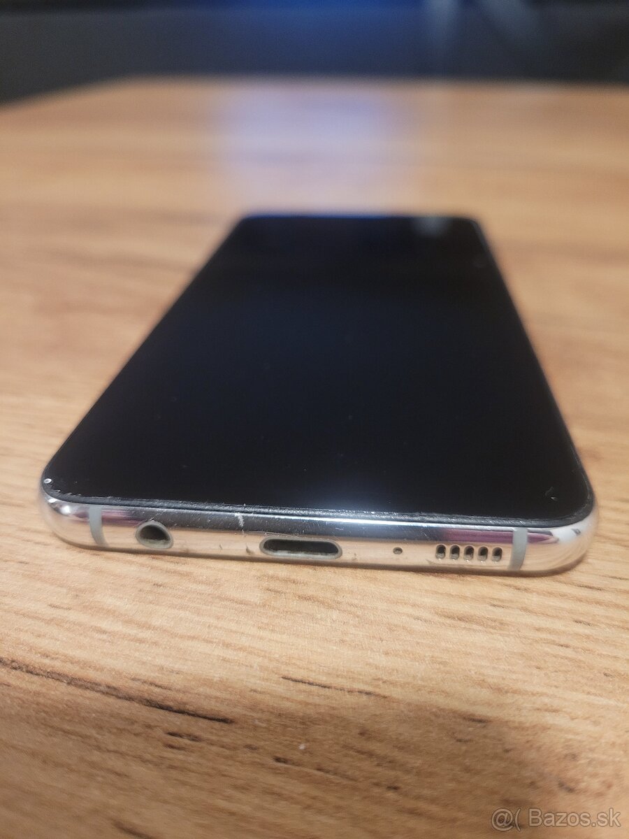 Samsung galaxy s10e - 4