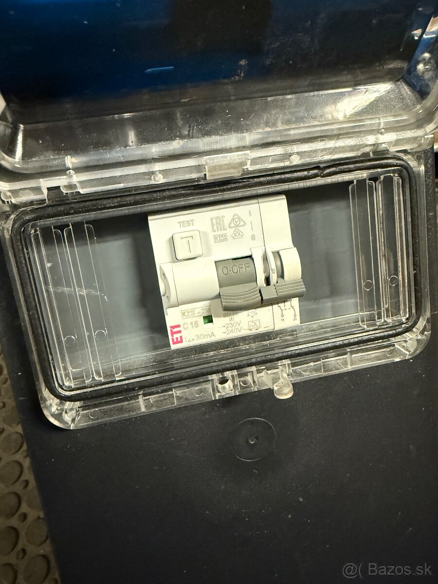 Zasuvkova rozvodnica - 4