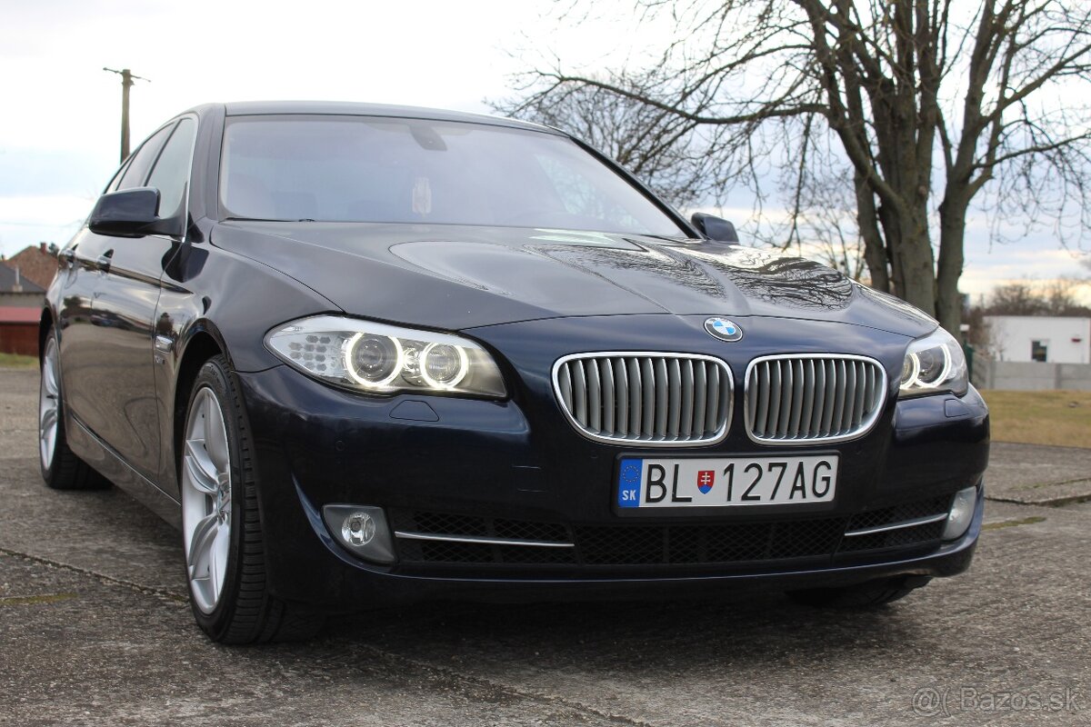 Predám BMW 550i ročník 2010 - 4