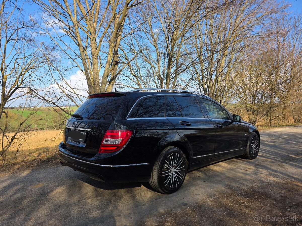 Mercedes C 250 facelift 4motion 2011 - 4