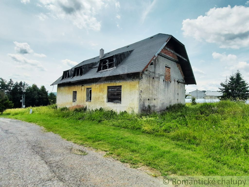 Nehnuteľnosť na rekonštrukciu alebo stavebný pozemok – Kun - 4