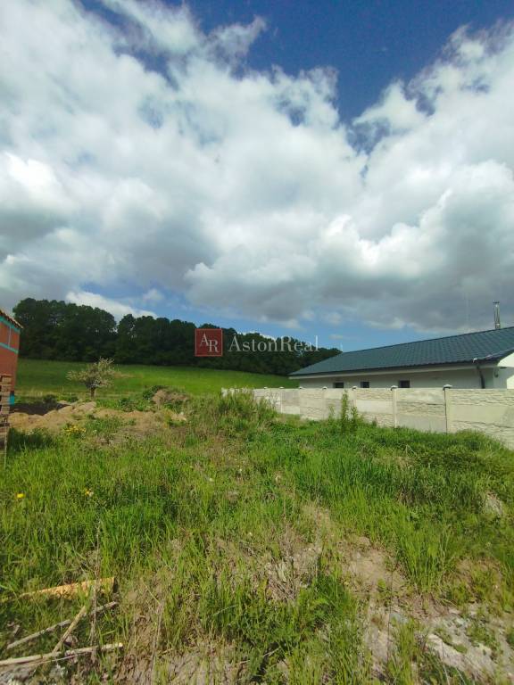 Predaj stavebný pozemok 376 m2 Liptovské Kľačany - Liptovs - 4