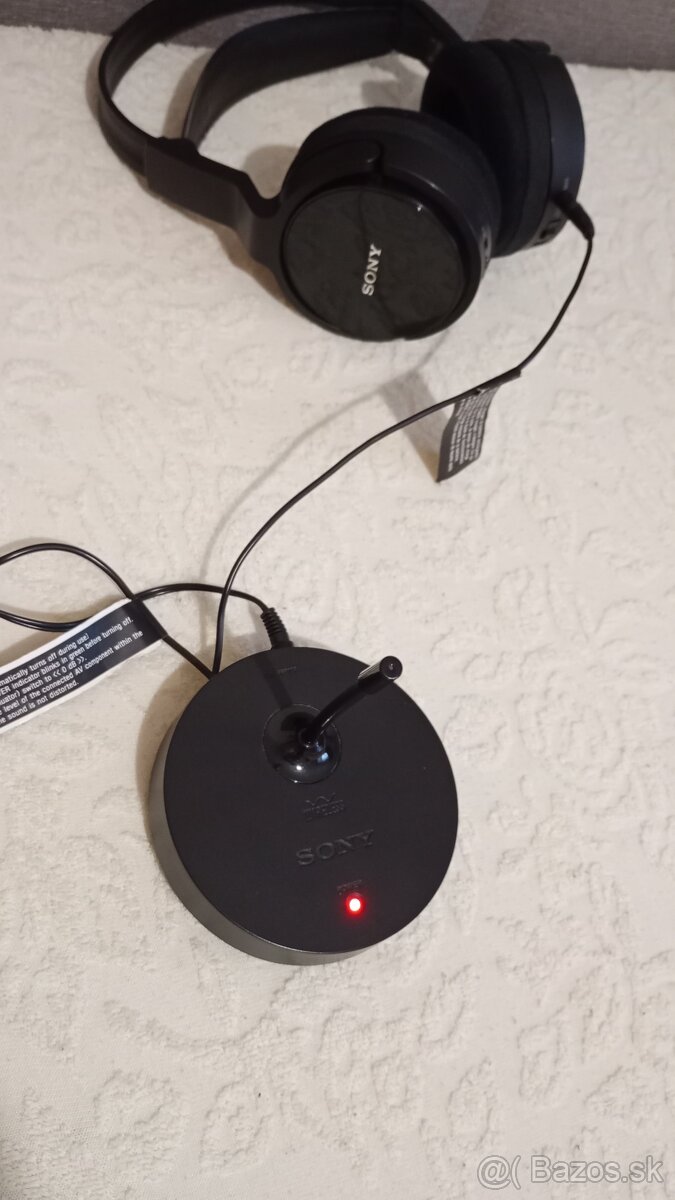 Predám Sony sluchádka bezdrôtové - 4