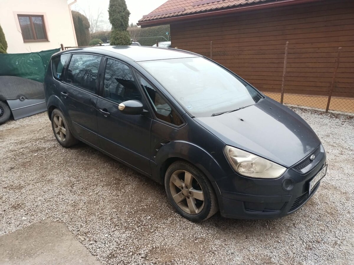 Ford s Max - 4