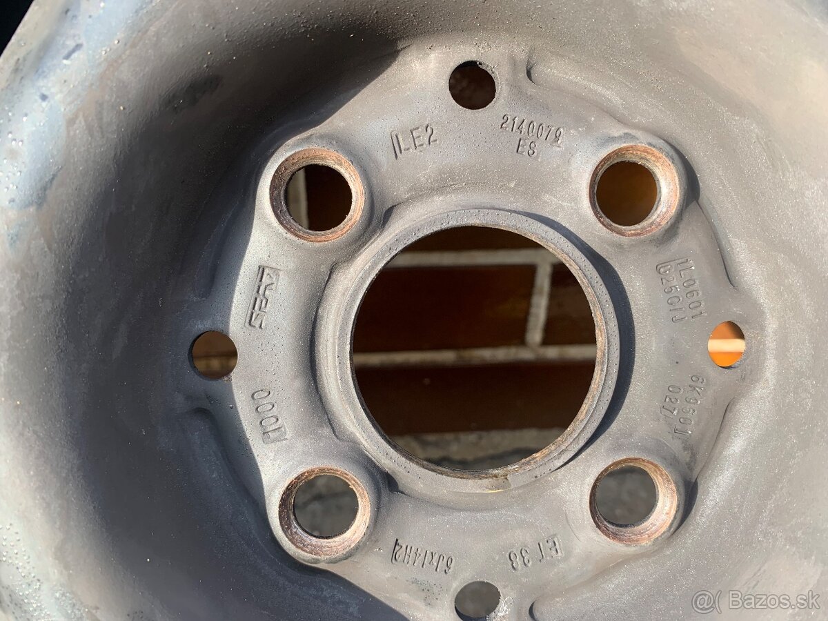 Predam plechové disky 4x100 r14 obuté letné pneu 185/60 - 4