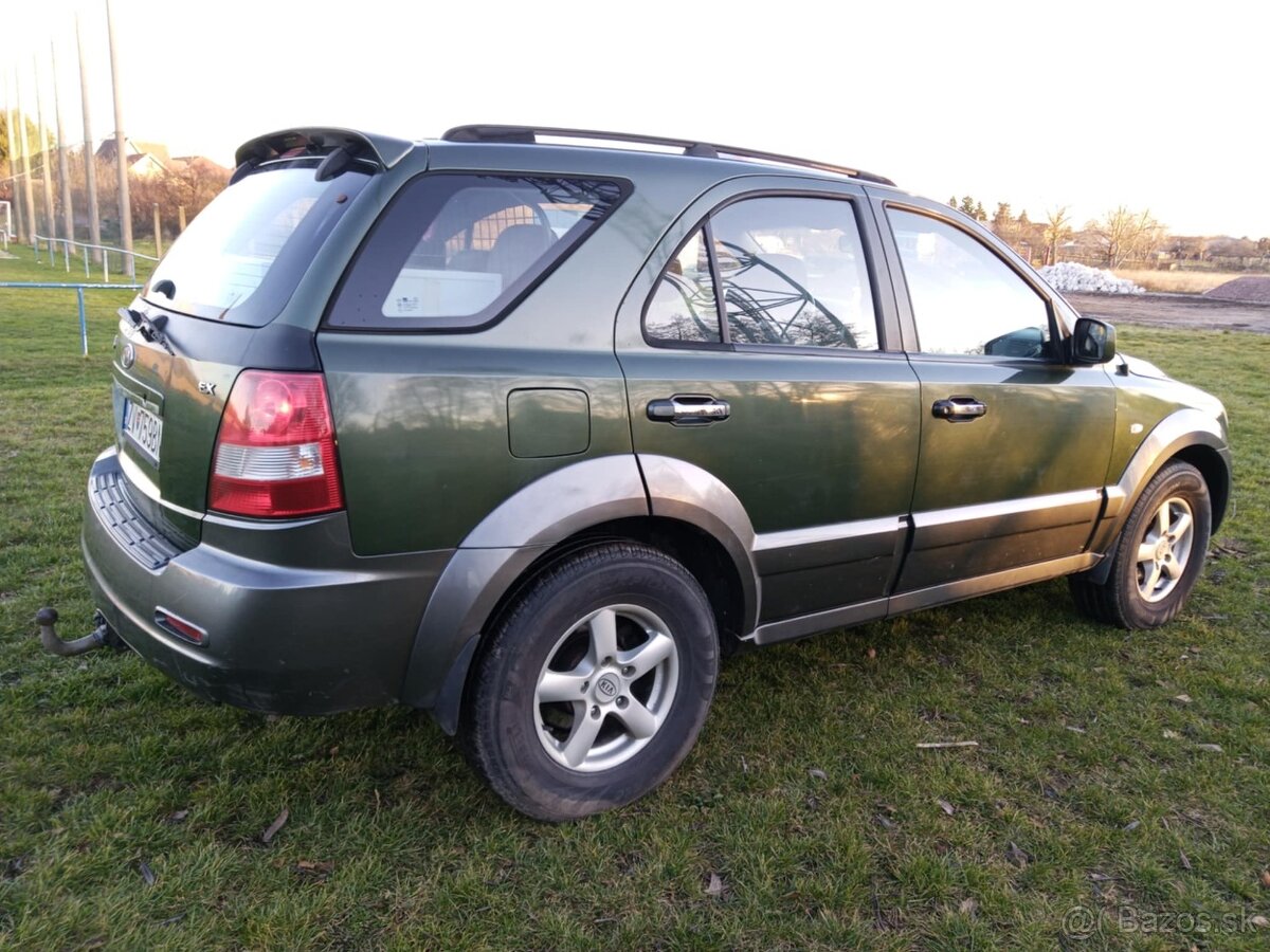Kia Sorento - 4