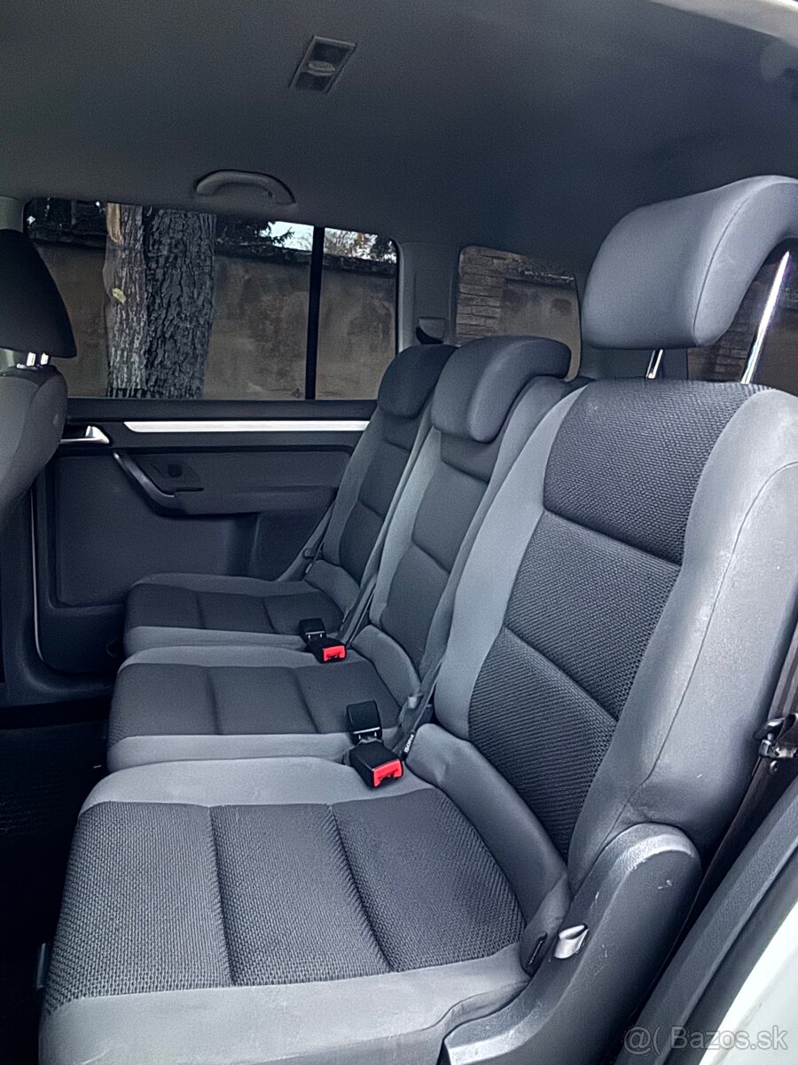 Predam /vymenim Volkswagen touran 2015 - 4