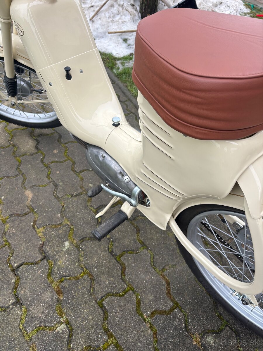 Jawa 550 - 4