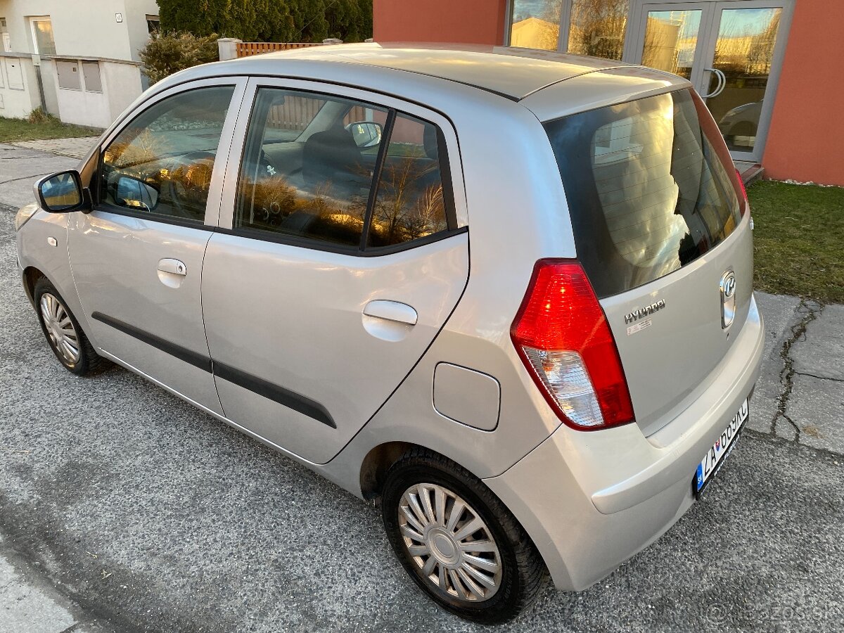 Hyundai i10 1.1i Style - 4