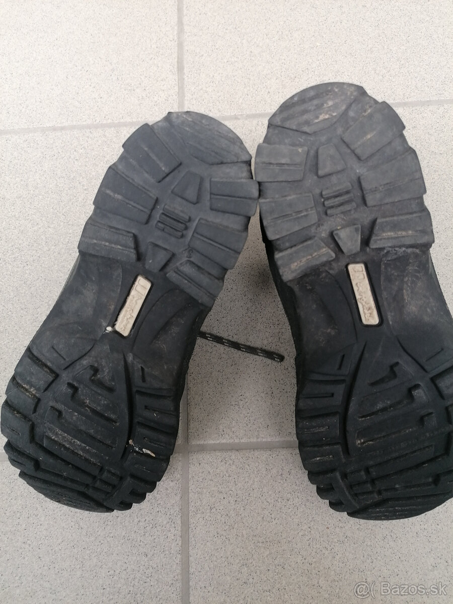 Turistické topánky Berghaus EU37 23,5cm - 4