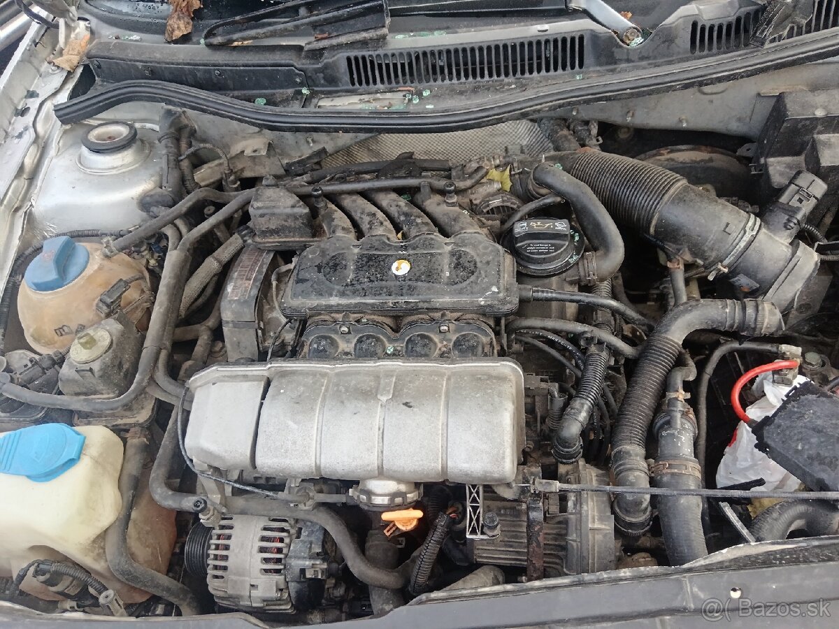 Golf 4 2.0 benzín - 4