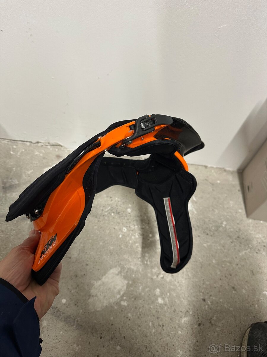 Predam NOVY krčný chránič (ochrana krku) Leatt Neck Brace - 4