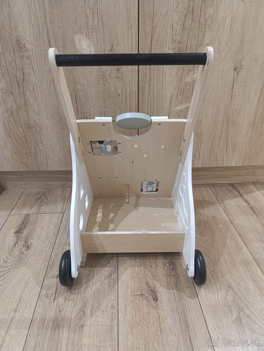 Chodítko s aktivitami - 4