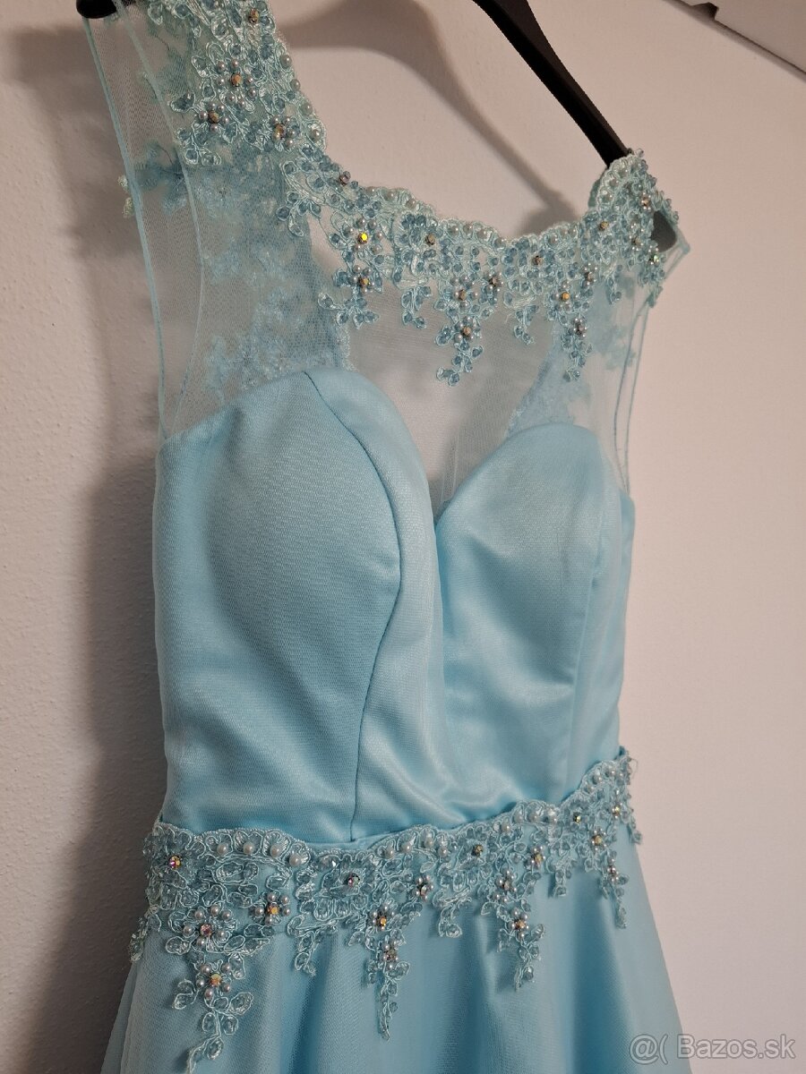 Krátke spoločenské šaty - 4