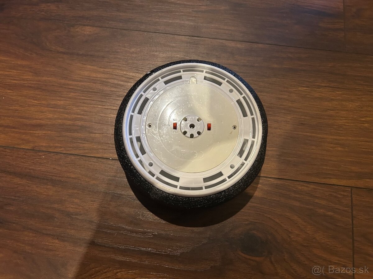 Hračky a hudobné nástroje - 4