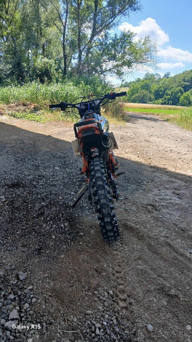Mikilon Defender 250rr