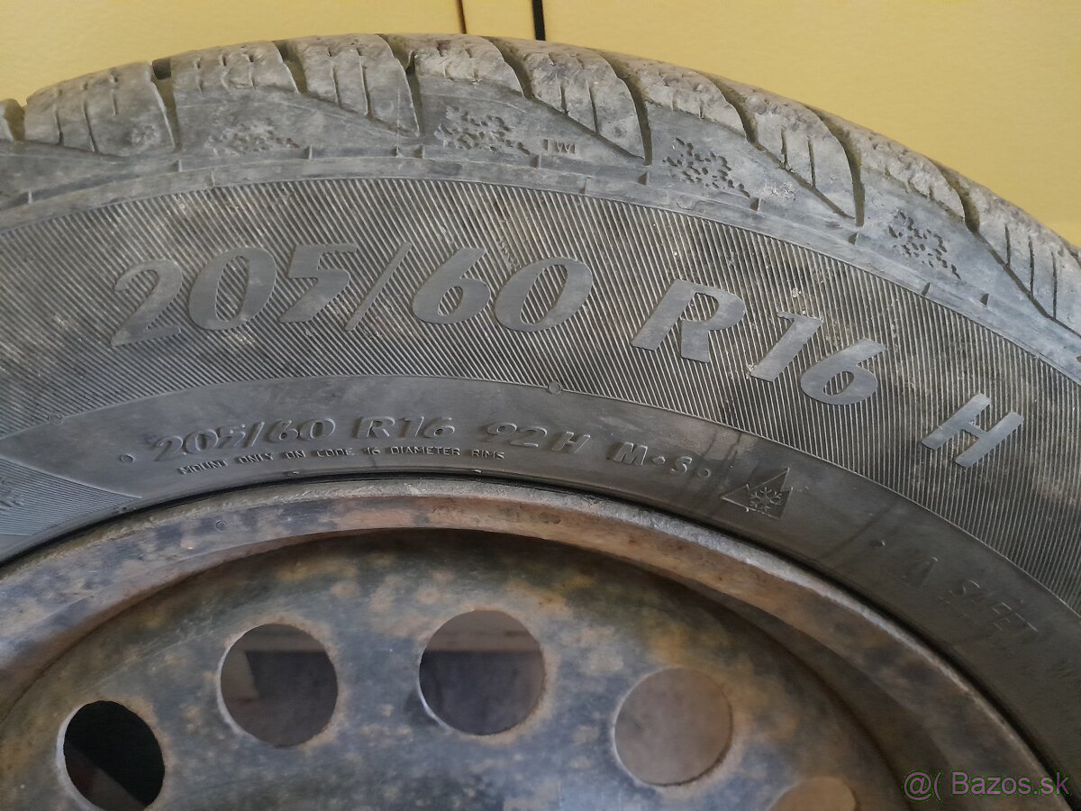 Plechové disky + zimné pneu na Suzuki SX4 - 4