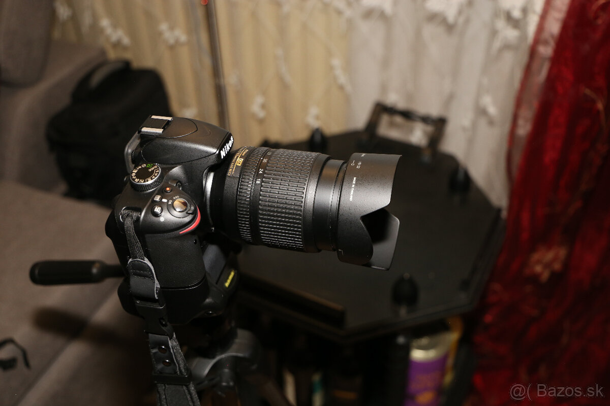 Nikon D3200 24Mpx + Objektiv Nikon DX 18-105mm / SET - 4
