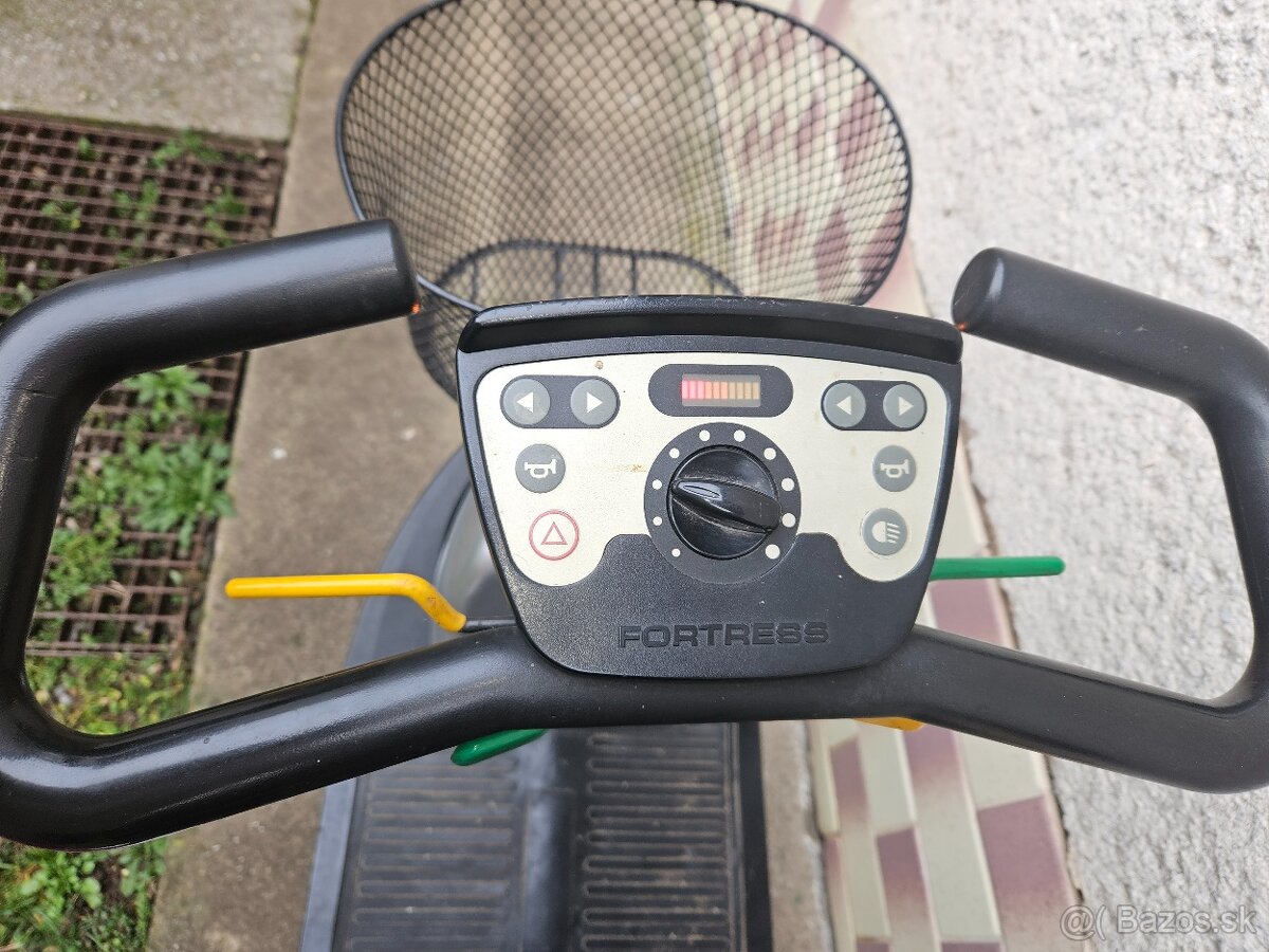 Predam elektrický invalidný vozík - 4