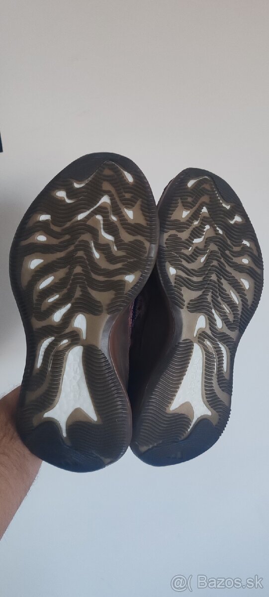 Yeezy boost 380 Azure - 4