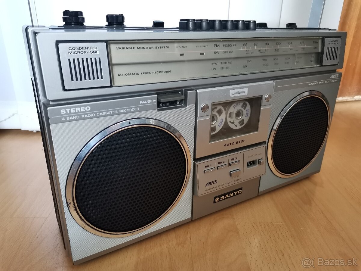 RÁDIOMAGNETOFON SANYO M-4200LU - 4