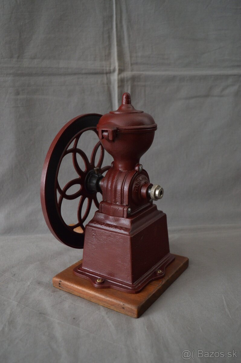 Mlynček na kávu M.F.J. - 4