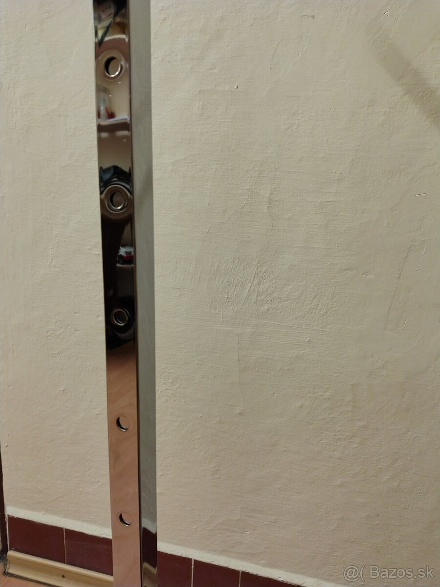 Stojany na oblečenie - 4